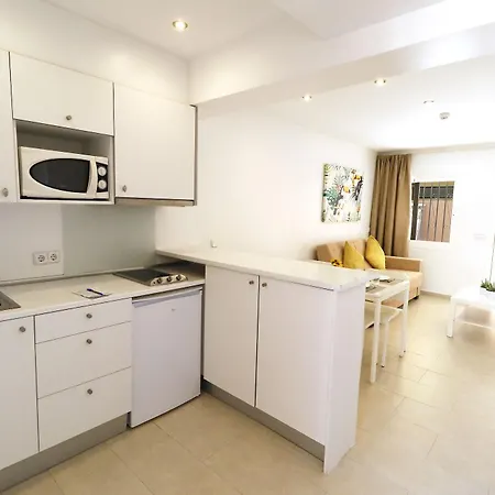 Apartment Naika Palmanova