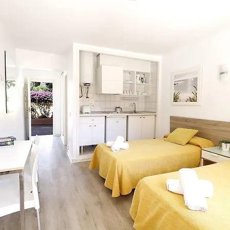 Apartment Naika *